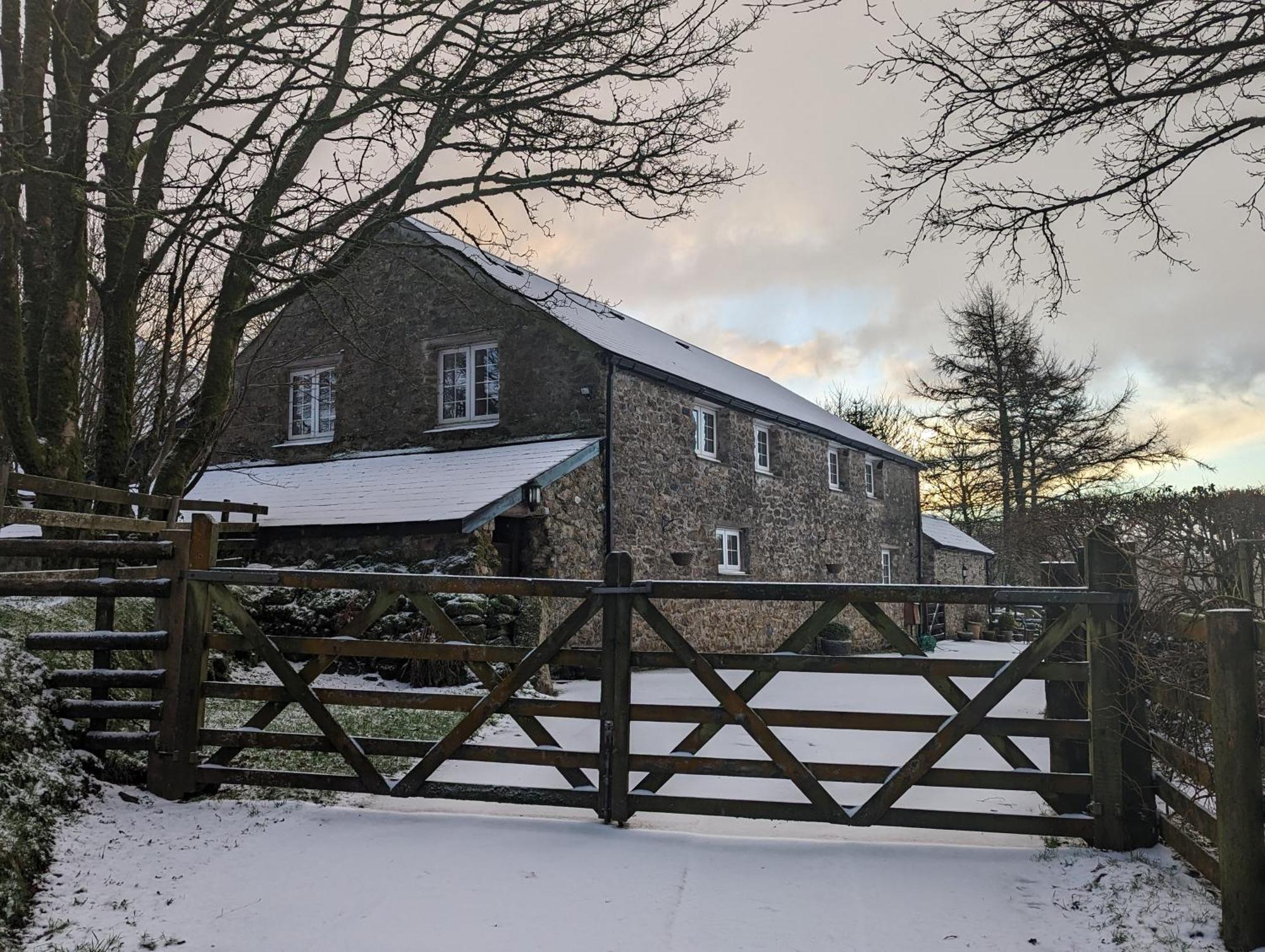 Lower Willsworthy Cottage Тависток Екстериор снимка
